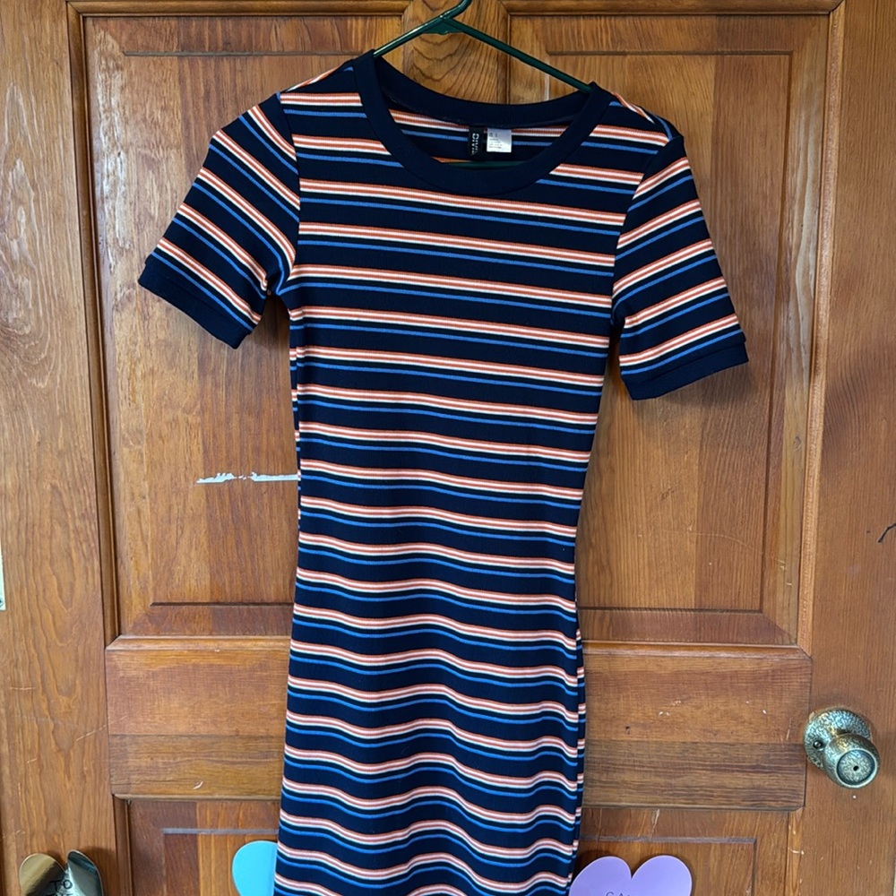 h&m bodycon striped dress. Size 4